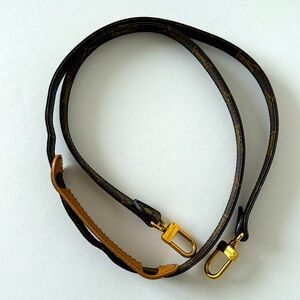 Louis Vuitton Monogram Shoulder Strap for Bag in Excellent Condition